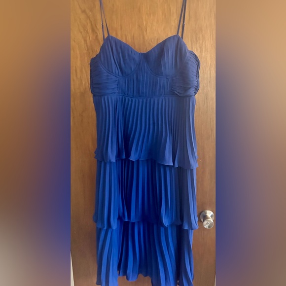 Lulu's Blue Pleated Midi Dress - Picture 2 of 3